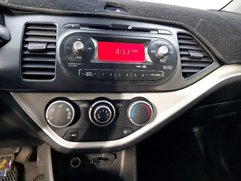 2012 Kia Morning Deluxe photo 12