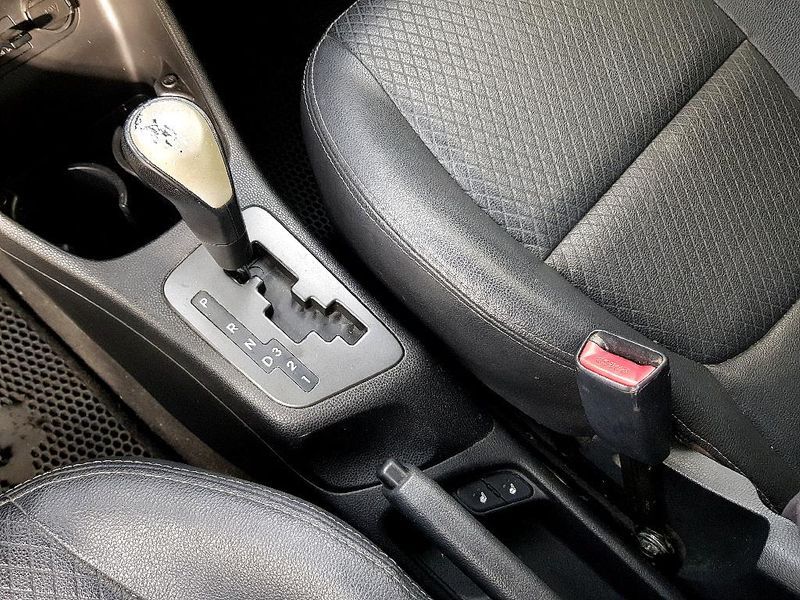 2012 Kia Morning Deluxe photo 13