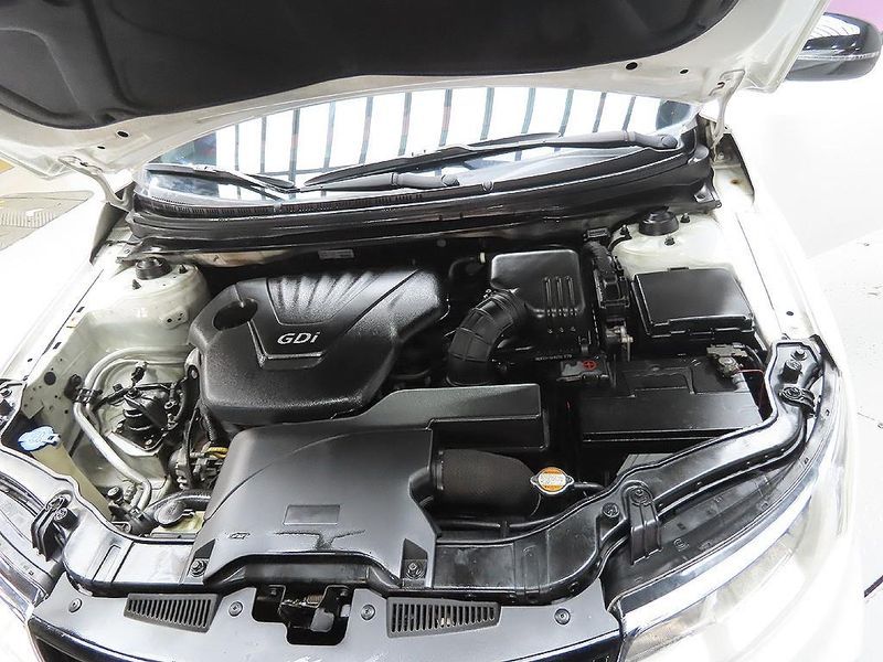 2012 Kia 포르테 쿱 1.6 GDI Prestige photo 8