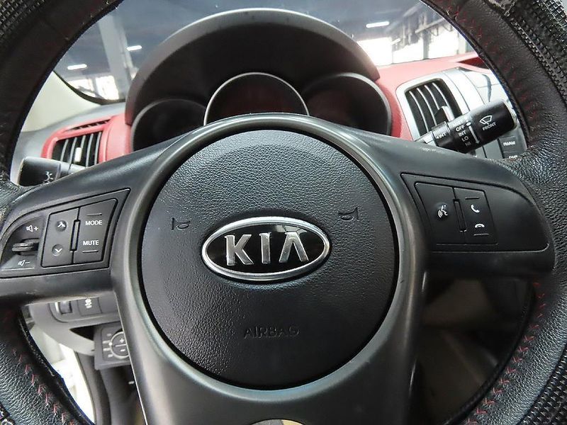 2012 Kia 포르테 쿱 1.6 GDI Prestige photo 14