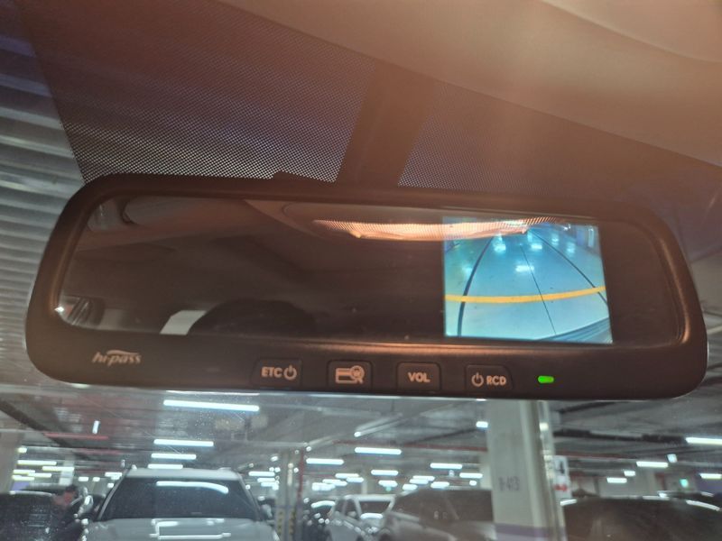 2012 Kia Carnival Grand GLX Premium photo 14