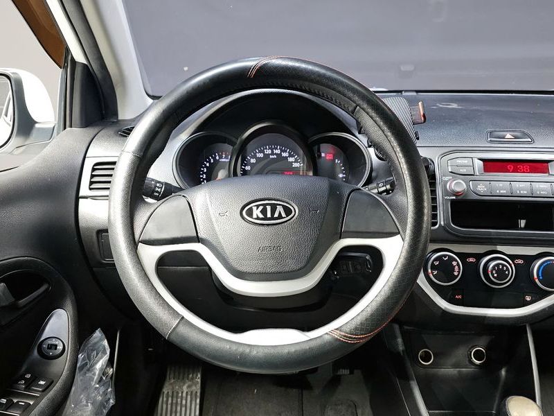 2012 Kia Morning Deluxe photo 13