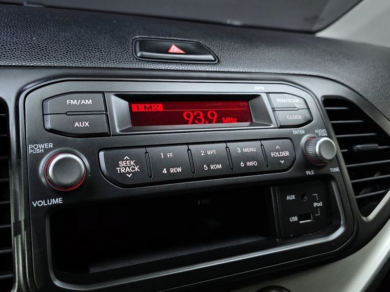 2012 Kia Morning Deluxe photo 14