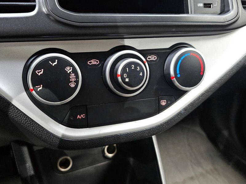 2012 Kia Morning Deluxe photo 15