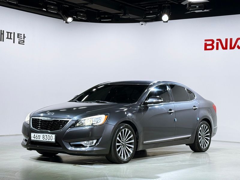 2012 Kia K7 3.0 GDI Luxury photo 1