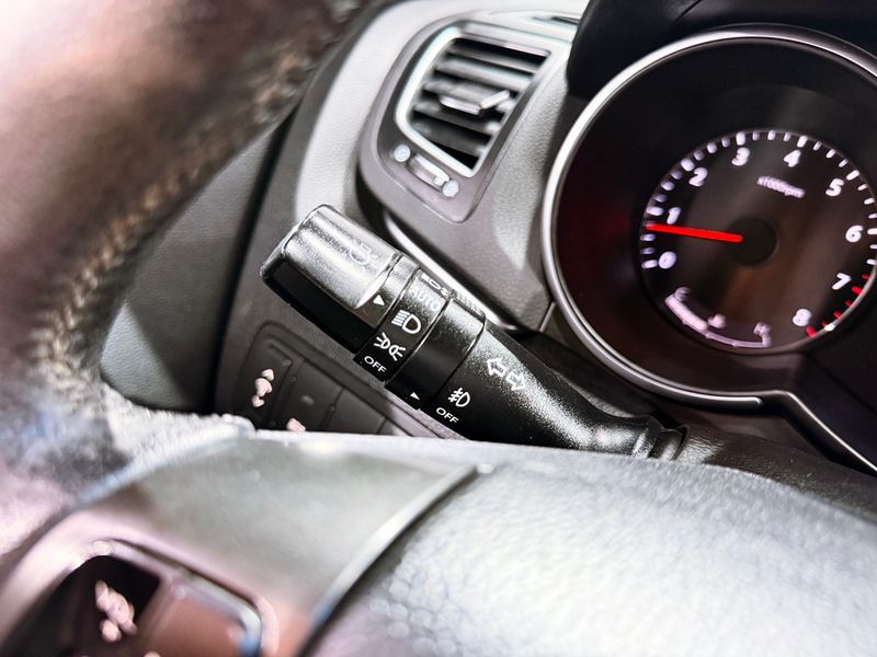 2012 Kia K7 3.0 GDI Luxury photo 7