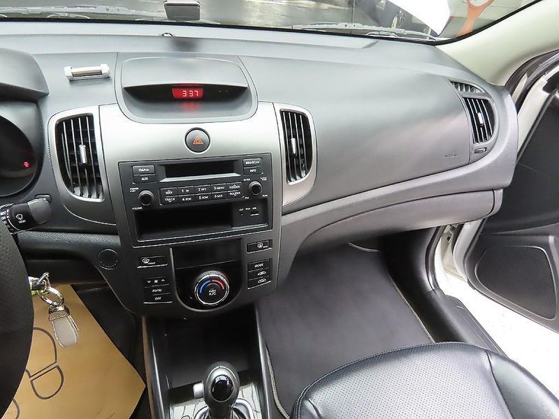 2012 Kia 포르테 1.6 GDI Luxury ECO Plus photo 7