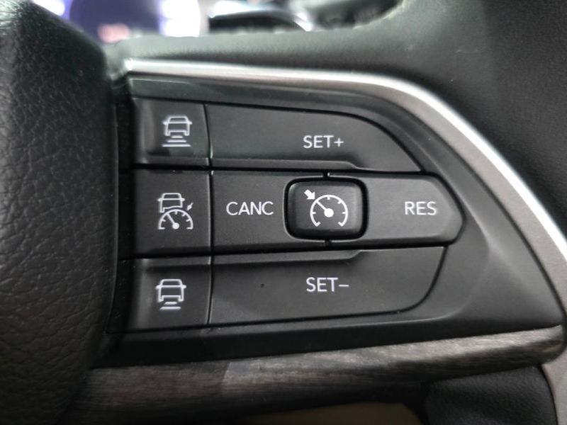 2023 Jeep Grand Cherokee 3.6 Limited photo 19