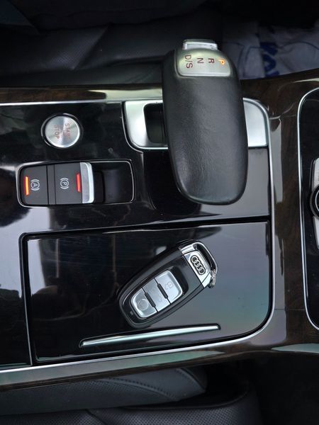2015 Audi A8 60 TDI Quattro D4 photo 18