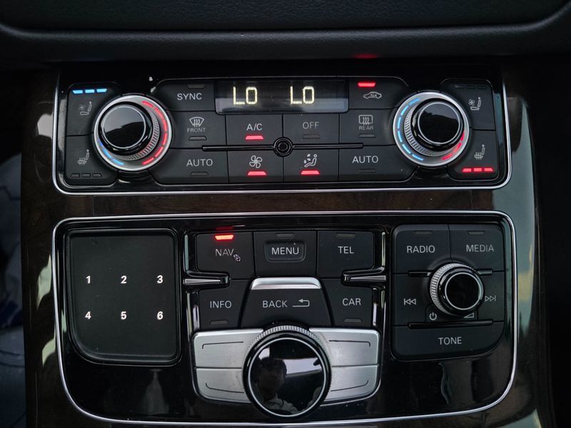 2015 Audi A8 60 TDI Quattro D4 photo 19