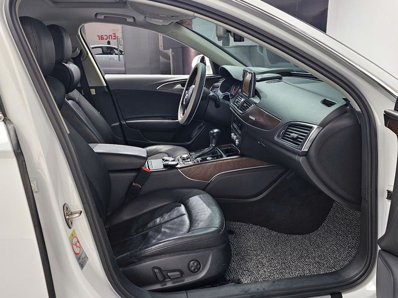 2015 Audi A6 40 TFSI Quattro Dynamic C7 photo 10