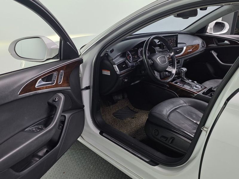 2015 Audi A6 45 TDI Quattro C7 photo 12