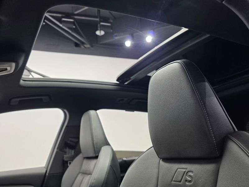 2025 Audi Q6 e-tron Performance Premium photo 17