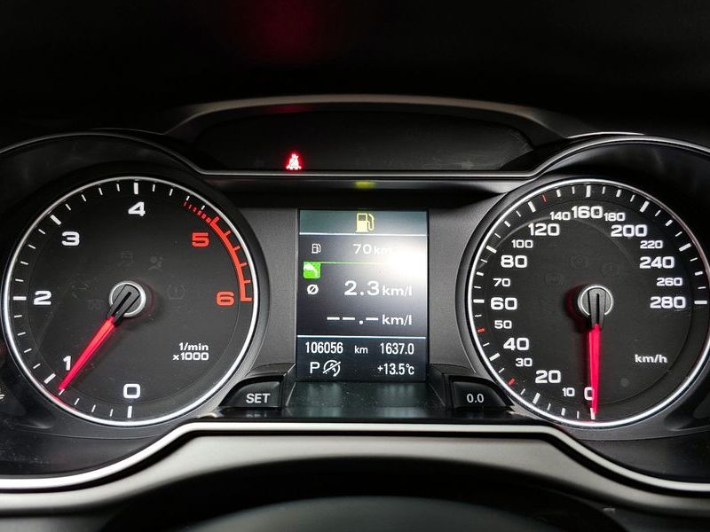 2015 Audi A4 35 TDI Quattro B8 photo 8