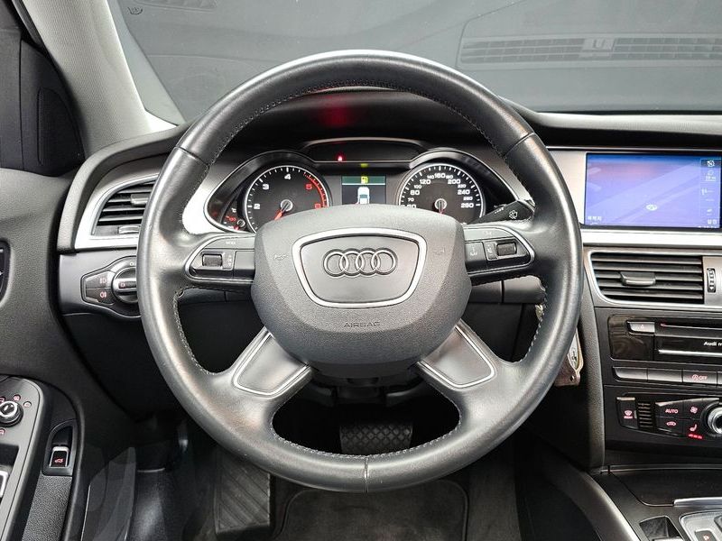 2015 Audi A4 35 TDI Quattro B8 photo 12