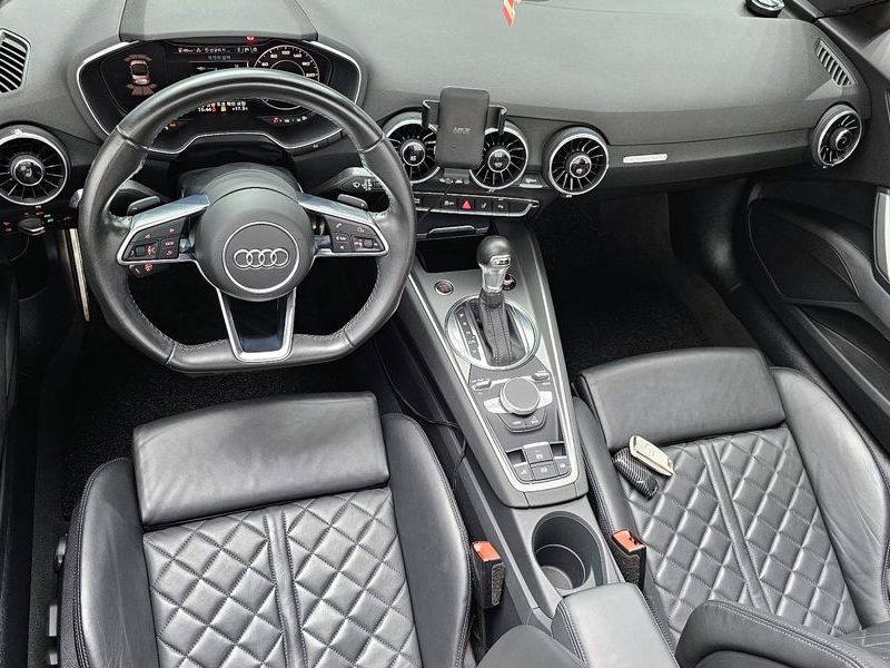 2016 Audi TT Roadster 45 TFSI Quattro photo 7