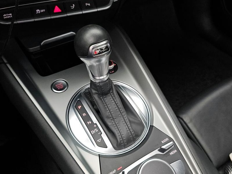 2016 Audi TT Roadster 45 TFSI Quattro photo 9