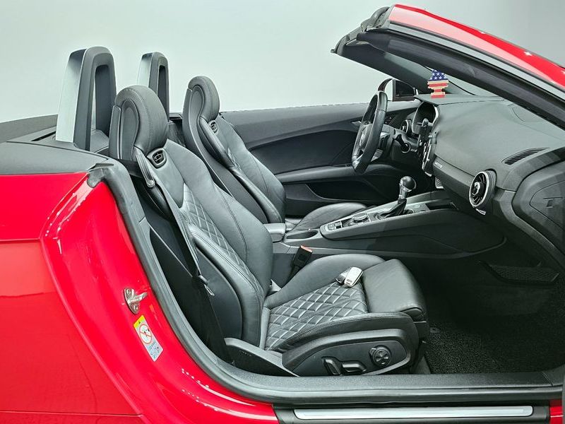 2016 Audi TT Roadster 45 TFSI Quattro photo 10