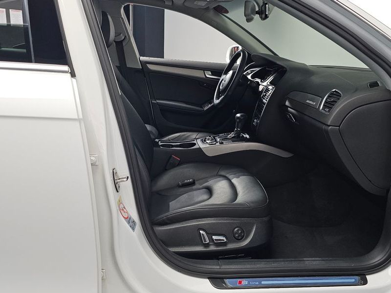 2015 Audi A4 35 TDI Quattro Dynamic B8 photo 11