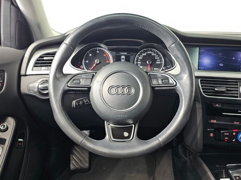 2015 Audi A4 35 TDI Quattro Dynamic B8 photo 13