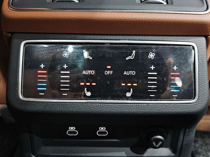 2023 Audi A6 40 TDI Quattro Premium photo 18