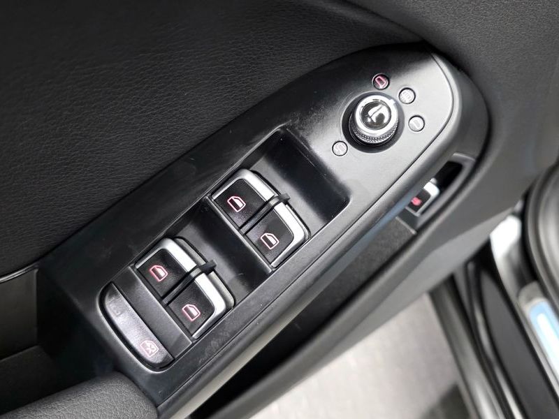 2015 Audi A4 30 TDI B8 photo 14