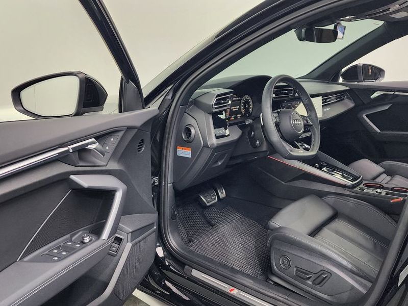2025 Audi A3 40 TFSI Premium photo 10