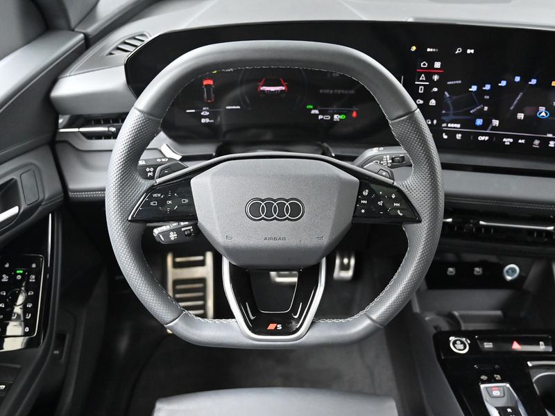 2025 Audi Q6 e-tron Performance Premium photo 13
