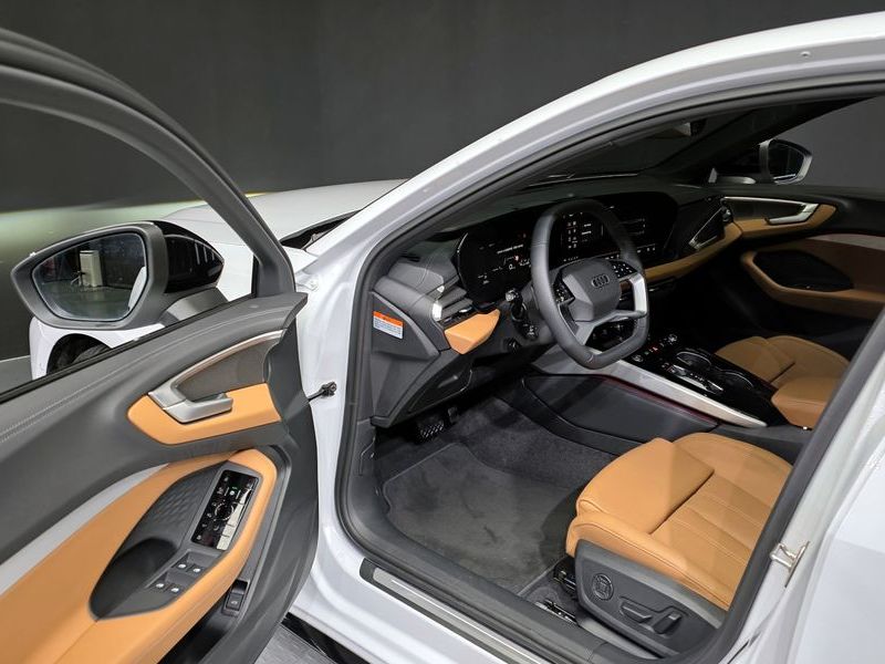 2025 Audi A5 45 TFSI Quattro S Line photo 10