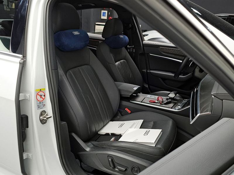 2022 Audi A6 45 TFSI Quattro Premium photo 10