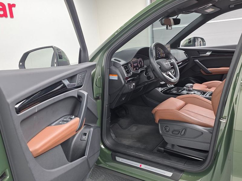 2022 Audi Q5 45 TFSI Quattro Premium Sportback photo 10
