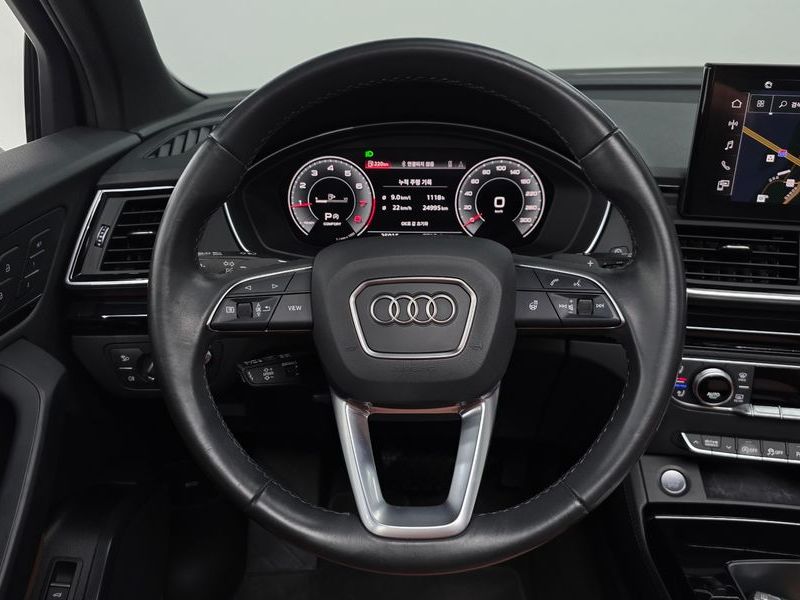 2022 Audi Q5 45 TFSI Quattro Premium Sportback photo 13