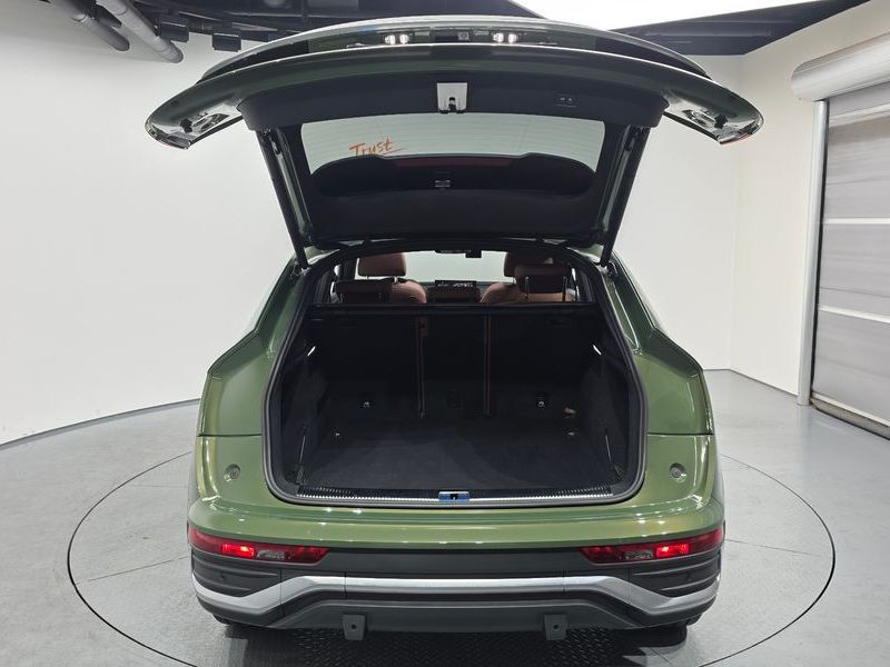 2022 Audi Q5 45 TFSI Quattro Premium Sportback photo 20