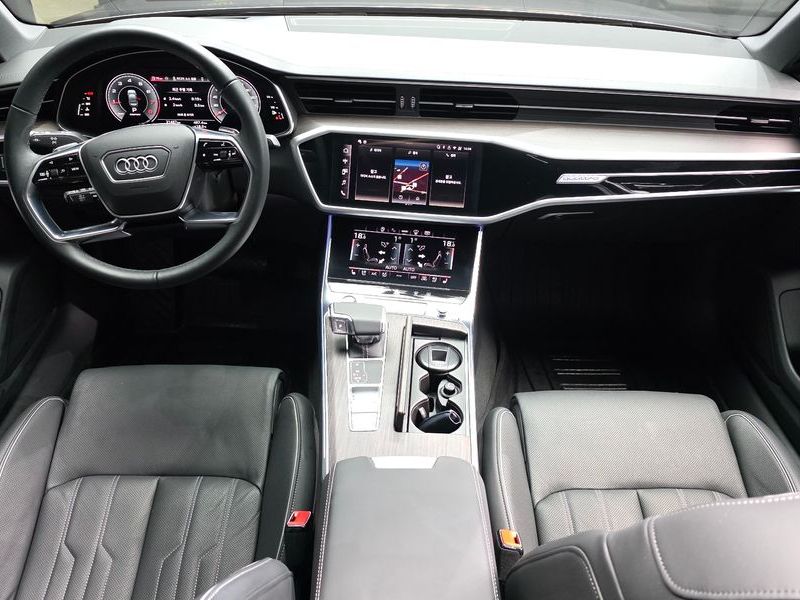2025 Audi A6 45 TFSI Quattro Premium photo 7