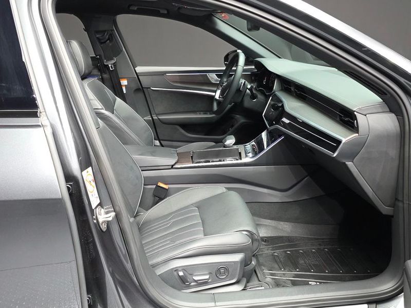 2025 Audi A6 45 TFSI Quattro Premium photo 11