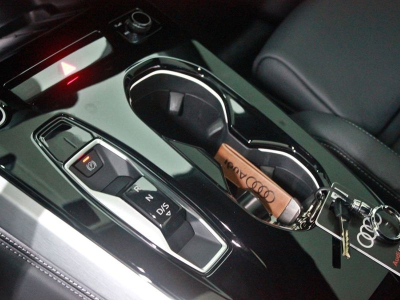 2025 Audi A5 40 TFSI Quattro S Line photo 9