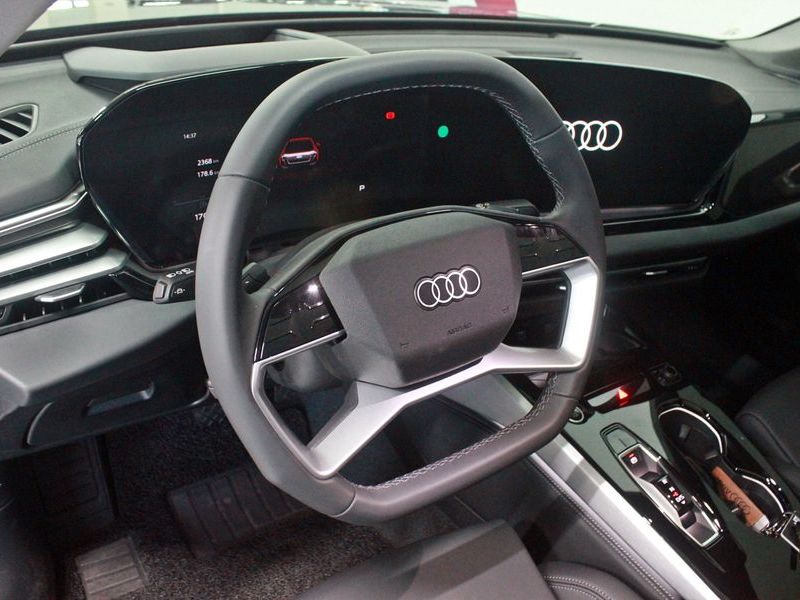 2025 Audi A5 40 TFSI Quattro S Line photo 12
