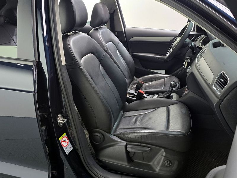 2014 Audi Q3 2.0 TDI Quattro 8U photo 11