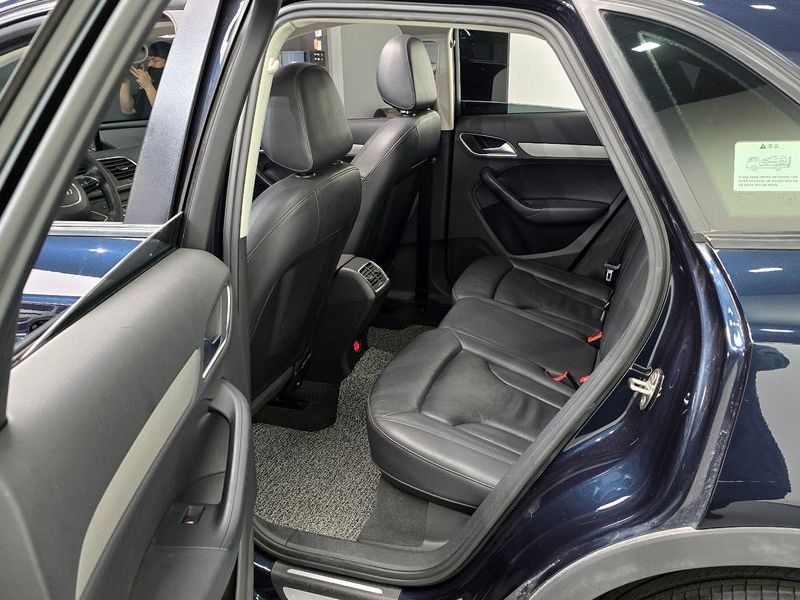 2014 Audi Q3 2.0 TDI Quattro 8U photo 12