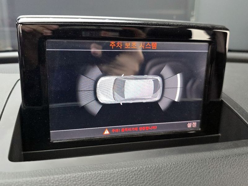 2014 Audi Q3 2.0 TDI Quattro 8U photo 16