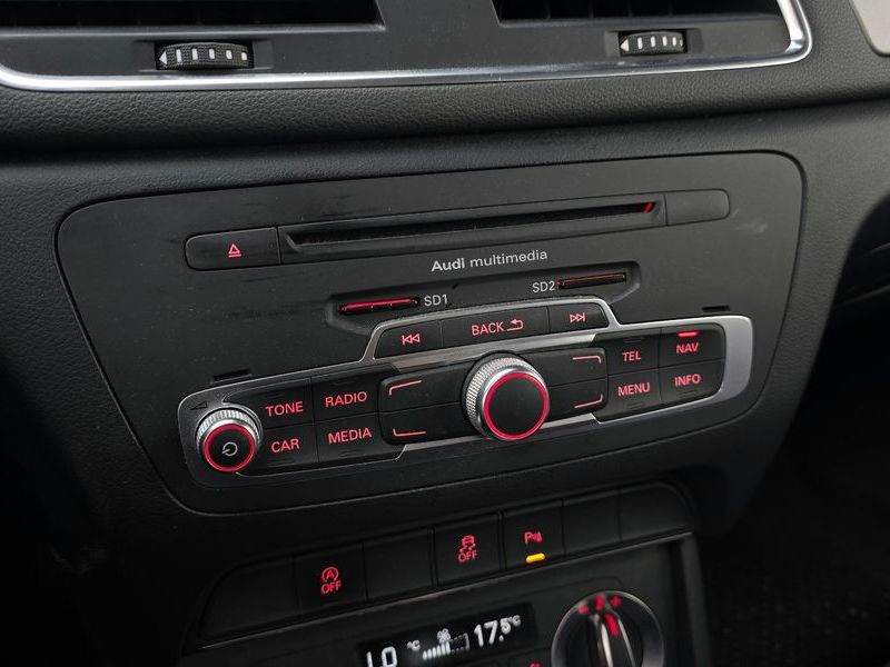 2014 Audi Q3 2.0 TDI Quattro 8U photo 17