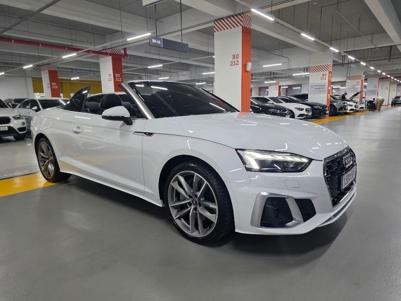 2022 Audi A5 45 TFSI Quattro Cabriolet photo 1