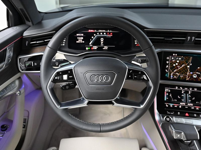 2025 Audi A6 45 TFSI Premium photo 13