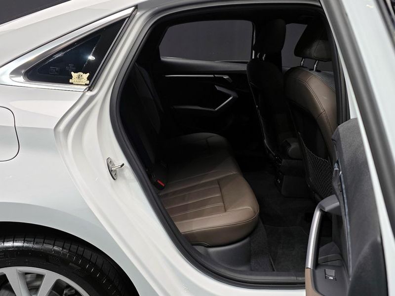 2025 Audi A3 40 TFSI photo 12