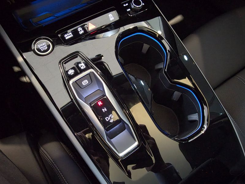 2025 Audi A5 40 TFSI Quattro Advanced photo 9