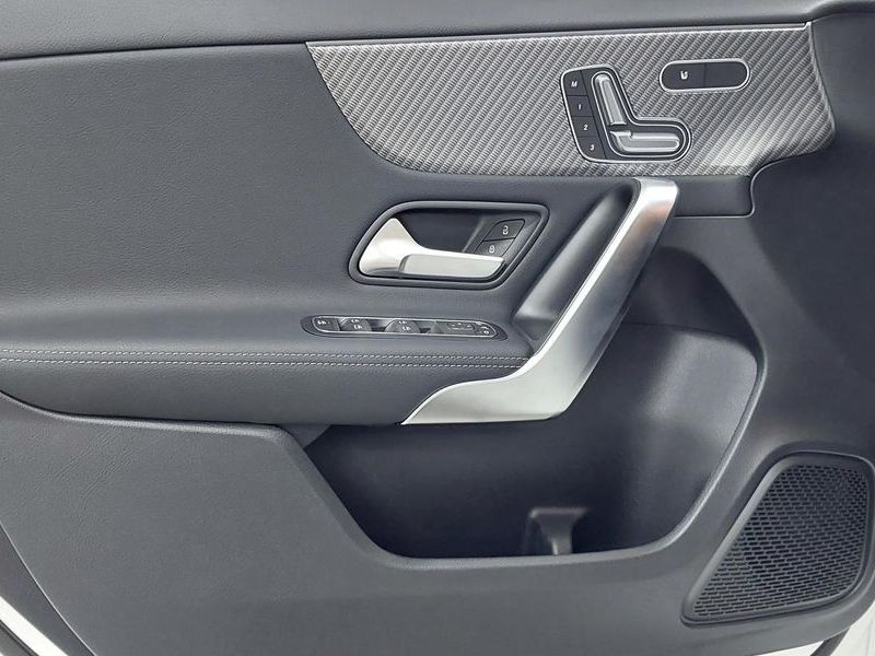 2026 Mercedes-Benz A-Class A220 Hatchback photo 15