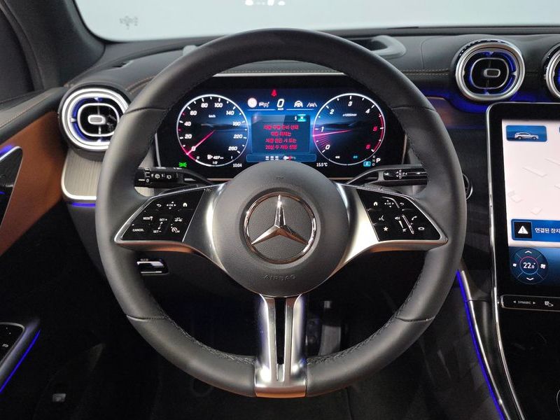 2026 Mercedes-Benz C-Class GLC220 d 4MATIC photo 14