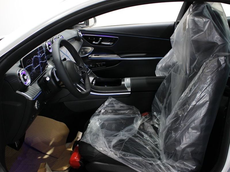 2025 Mercedes-Benz E-Class CLE450 4MATIC Coupe photo 10
