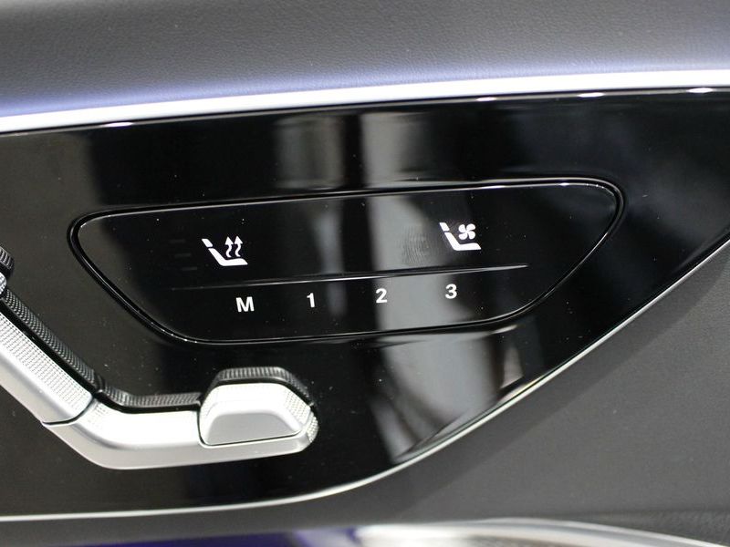 2025 Mercedes-Benz E-Class CLE450 4MATIC Coupe photo 15
