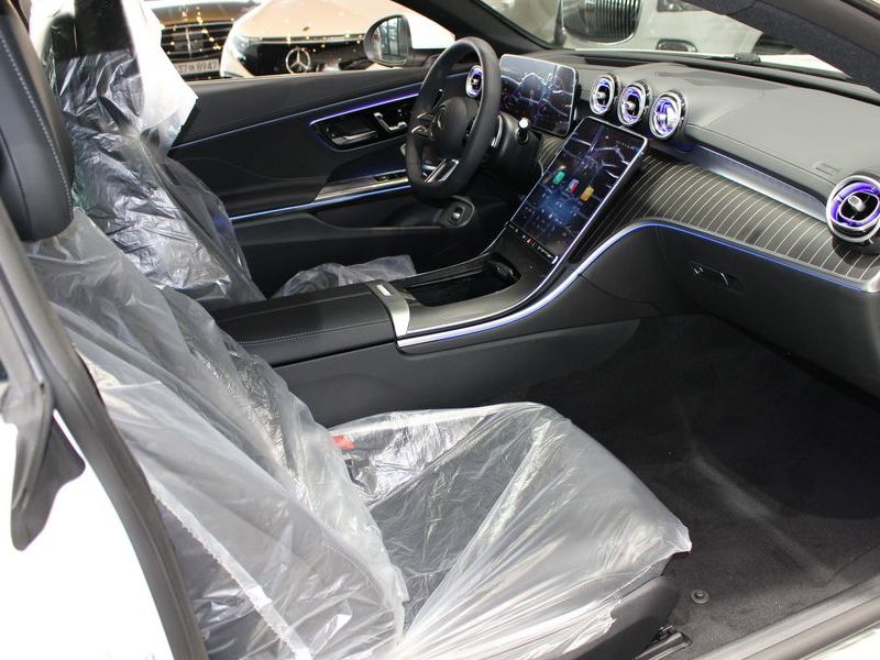 2025 Mercedes-Benz E-Class CLE450 4MATIC Coupe photo 18